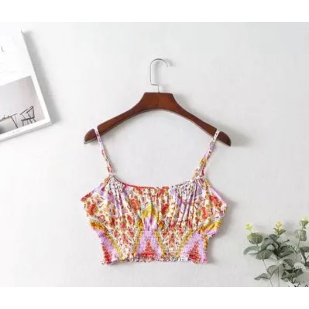 5 🌟 Divina Crop Top Wide Legged 2-Piece in Yel… - Picture 4 of 4